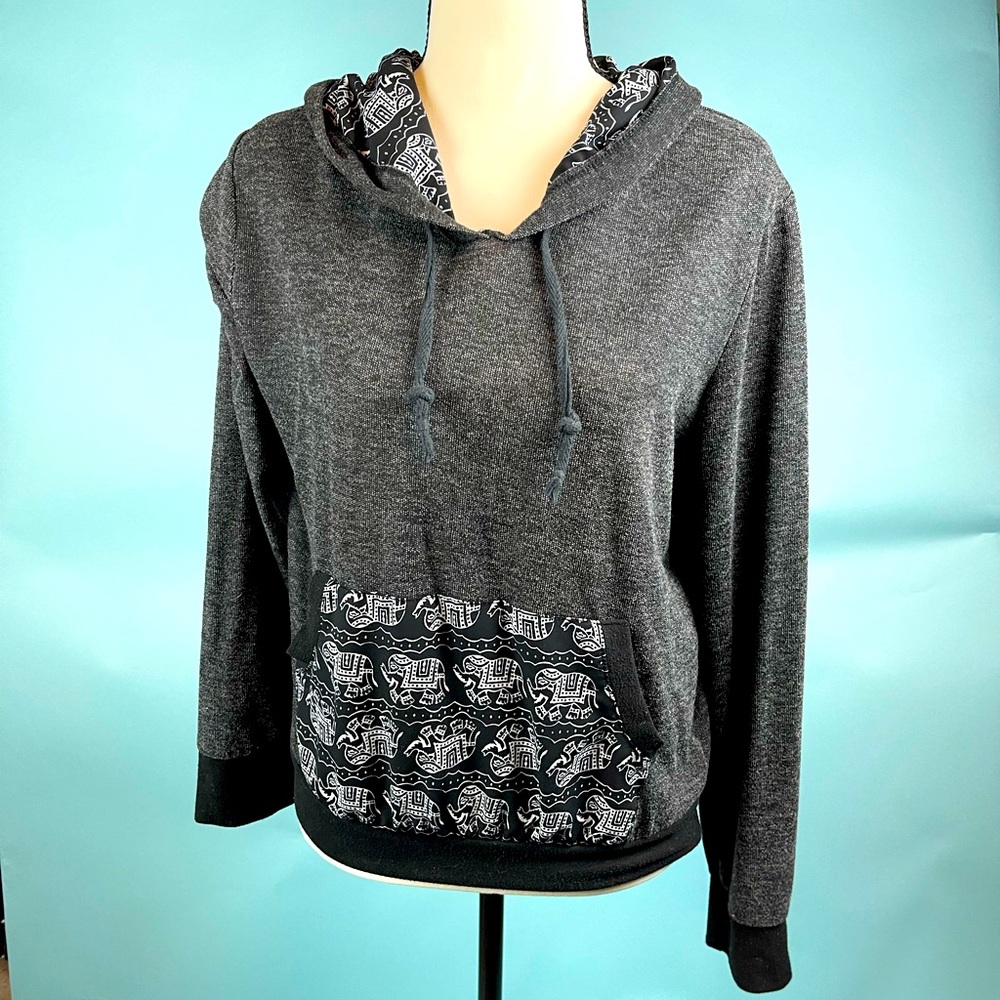 Black elephant graphic hooded shirt